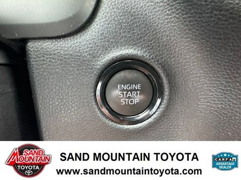 Used 2025 Toyota Tundra SR5 AWD/4WD image 16