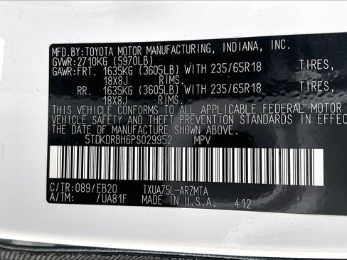 Used 2023 Toyota Highlander XLE image 31