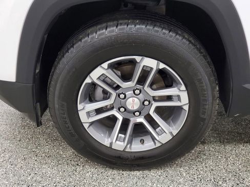 Used 2025 GMC Terrain Elevation AWD/4WD image 9