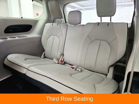 Used 2021 Chrysler Pacifica Limited w/ Premium & Safety Sphere Group AWD/4WD image 30