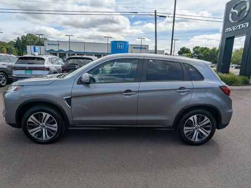 Used 2021 Mitsubishi Outlander Sport SE AWD/4WD image 3