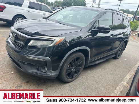 Used 2020 Honda Pilot Black Edition image 1