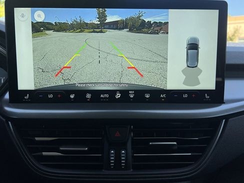 New 2026 Ford Escape PHEV image 3