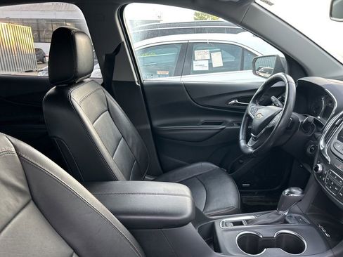 Used 2021 Chevrolet Equinox Premier AWD/4WD image 11
