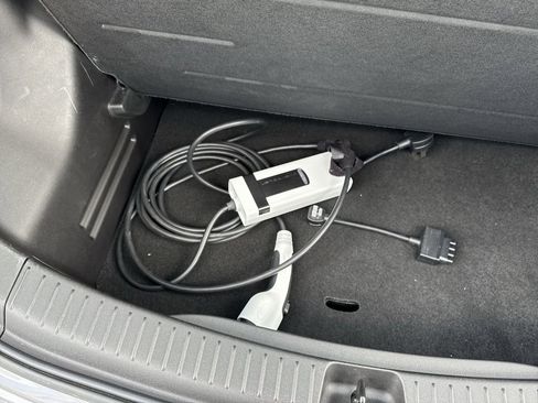 Certified 2023 Chevrolet Bolt LT image 23