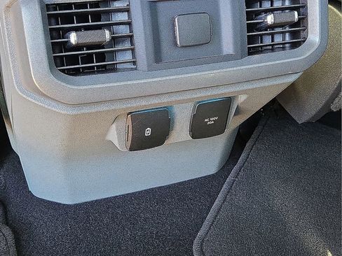 Used 2024 Ford F150 XLT w/ Mobile Office Package image 15