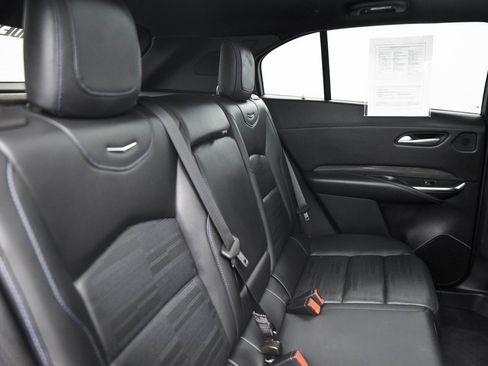 Used 2024 Cadillac XT4 Sport image 14