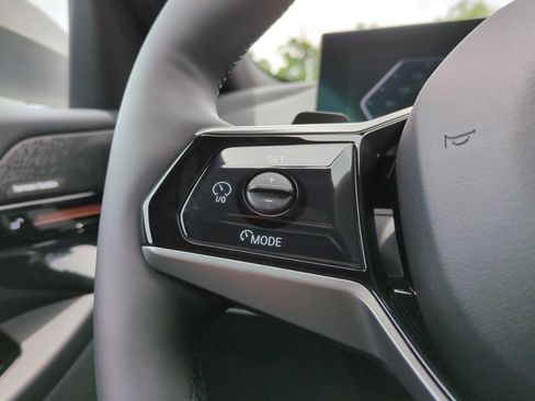 Certified 2026 BMW 530i xDrive w/ Premium Package image 18