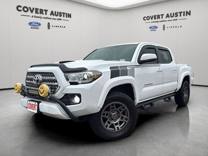 Used 2017 Toyota Tacoma TRD Sport w/ Tow Package