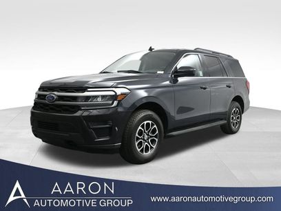 Used 2024 Ford Expedition XLT