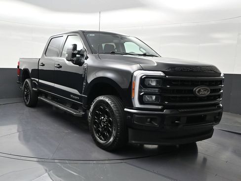 Used 2023 Ford F250 Lariat w/ Lariat Ultimate Package image 8