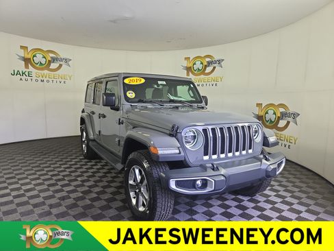 Used 2019 Jeep Wrangler Unlimited Sahara AWD/4WD image 1