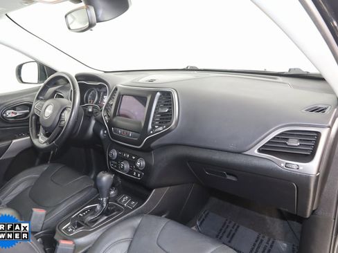 Used 2021 Jeep Cherokee Latitude Lux image 40