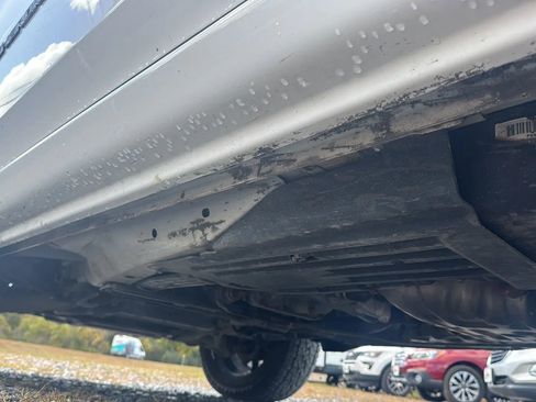 Used 2019 Jeep Grand Cherokee Overland image 16