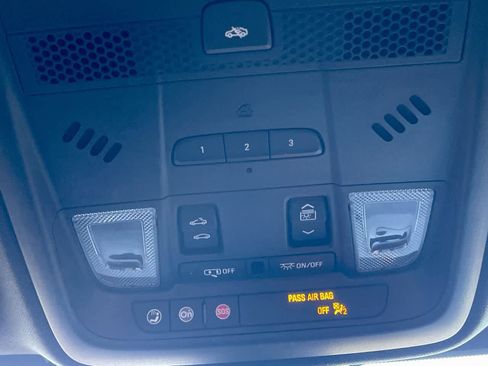 Certified 2022 Cadillac XT5 Sportv image 31