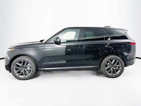 Used 2025 Land Rover Range Rover Sport SE image 8