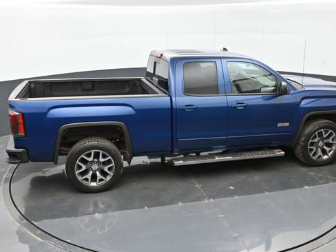 Used 2017 GMC Sierra 1500 SLT w/ All Terrain Package image 35