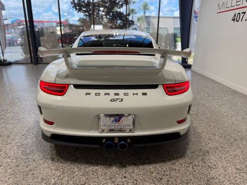 Used 2015 Porsche 911 GT3 w/ Sound Package Plus RWD image 6