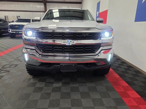 Used 2018 Chevrolet Silverado 1500 LT w/ Texas Edition RWD image 21