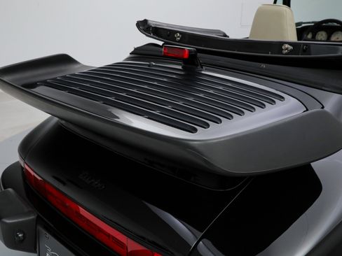 Used 1989 Porsche 911 Turbo RWD image 31