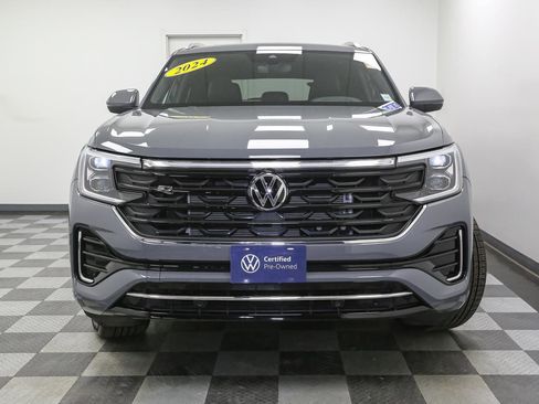 Used 2024 Volkswagen Atlas Cross Sport SEL R-Line image 4