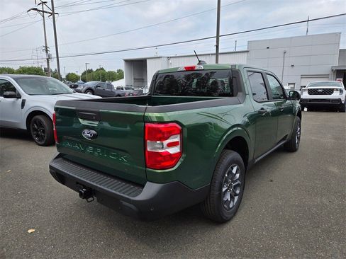 New 2025 Ford Maverick XLT w/ XLT Luxury Package image 5