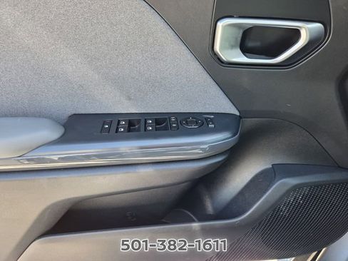 Used 2025 Kia K4 EX FWD image 33