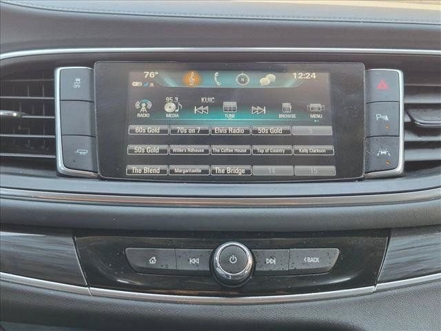 Used 2018 Buick Enclave Premium w/ Experience Buick Package FWD image 13