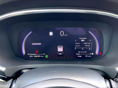 Used 2023 Acura MDX A-Spec image 25