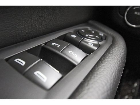 Used 2026 GMC Yukon XL Denali w/ Sun & Power Step Package AWD/4WD image 22