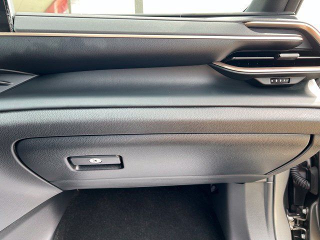 Used 2023 Toyota Crown Platinum AWD/4WD image 35