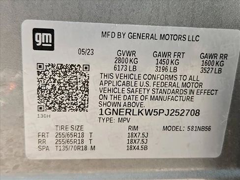 Used 2023 Chevrolet Traverse LS FWD image 26
