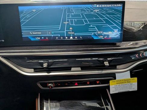 New 2026 BMW X5 xDrive50e image 12