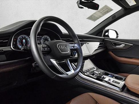 Used 2024 Audi Q8 Premium Plus w/ Premium Plus Package image 10