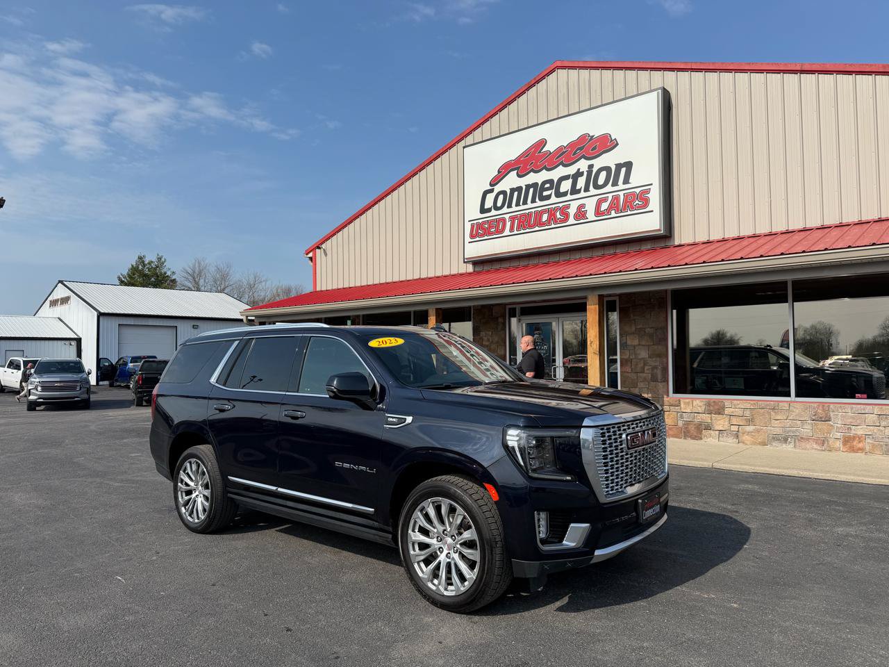 Used 2023 GMC Yukon Denali w/ Max Trailering Package AWD/4WD image 1