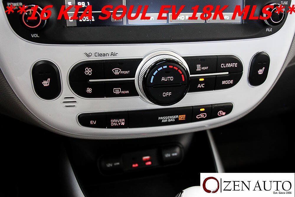 Used 2016 Kia Soul EV FWD image 19