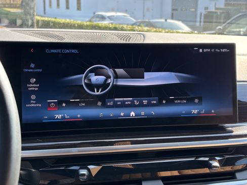 Certified 2025 BMW X5 M60i image 29