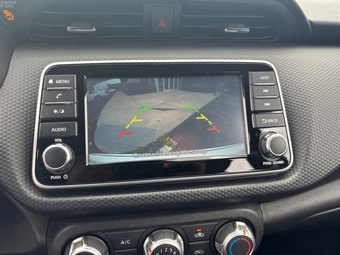 Used 2022 Nissan Kicks S w/ Interior Electronics Package FWD image 16