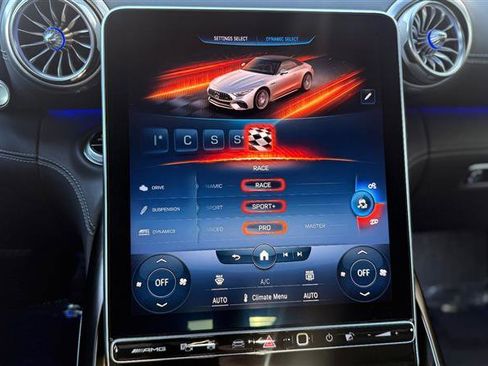 Used 2022 Mercedes-Benz SL 63 AMG AMG SL 63 image 51