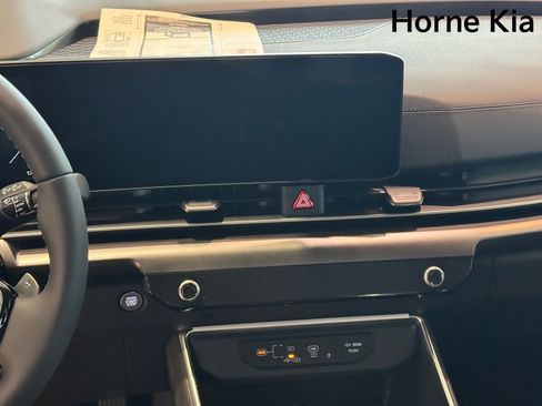New 2026 Kia Carnival SX Prestige FWD image 18