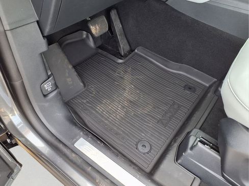 New 2026 Ford Explorer Platinum AWD/4WD image 21