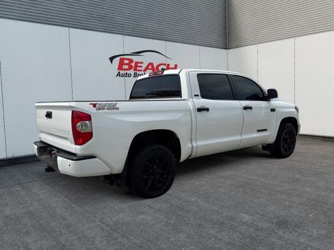 Used 2021 Toyota Tundra SR5 image 9