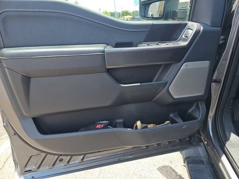 Used 2025 Ford F150 Lariat w/ Equipment Group 501A Mid AWD/4WD image 16