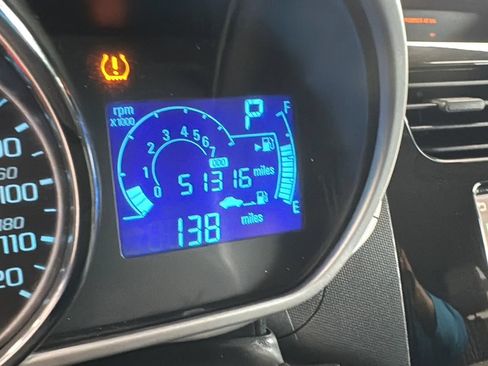 Used 2014 Chevrolet Spark LT FWD image 18