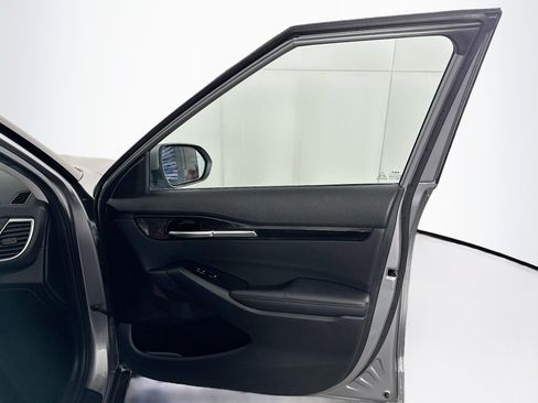 Used 2025 Kia Seltos S image 30