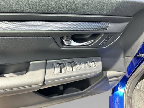 Used 2025 Honda CR-V Sport-L image 18