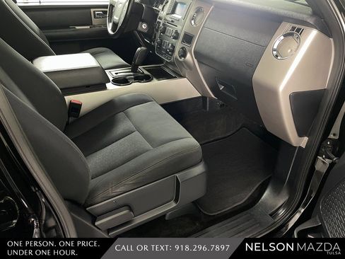 Used 2017 Ford Expedition EL XLT image 45