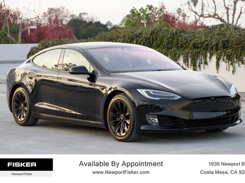 Used 2019 Tesla Model S Long Range image 10