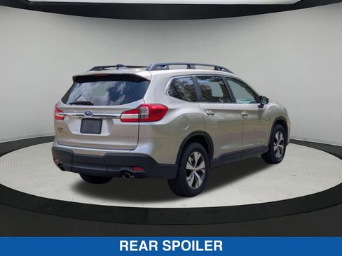 Used 2019 Subaru Ascent Premium AWD/4WD image 4