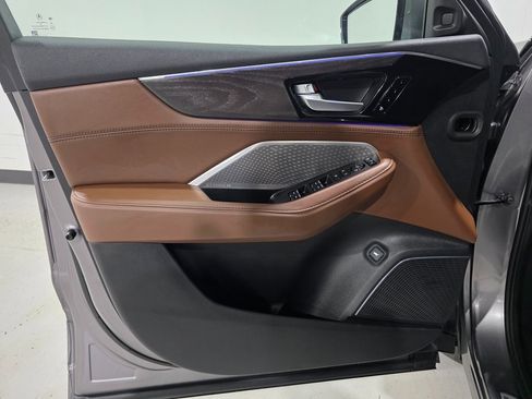 Used 2022 Acura MDX SH-AWD w/ Advance Package image 17